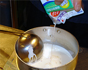 �J�j�N���[���R���b�P�̍����T